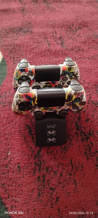 PlayStation 4 sotiladi pachti yangi 2 ta pulti bor