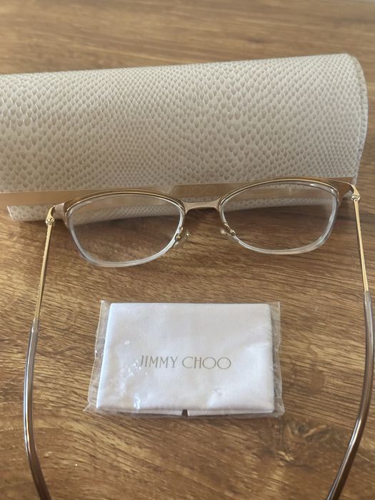 Оригинална рамка за диоптричниочила Jimmy Choo, не е нслична в Българи