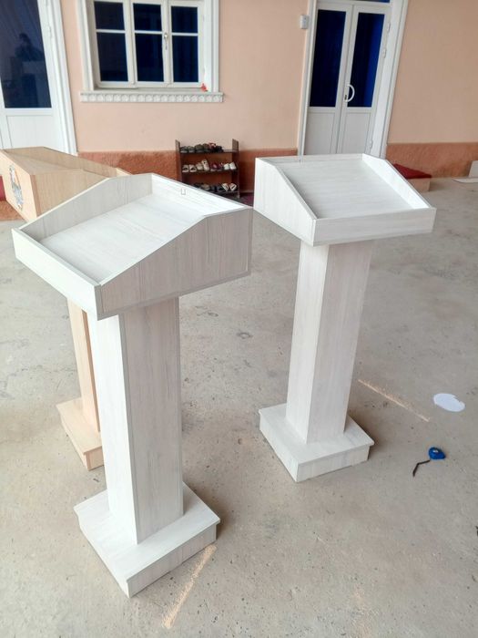 Nutq qilish uchun Minbar Tribuna