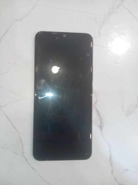 Продам телефон марки Виво