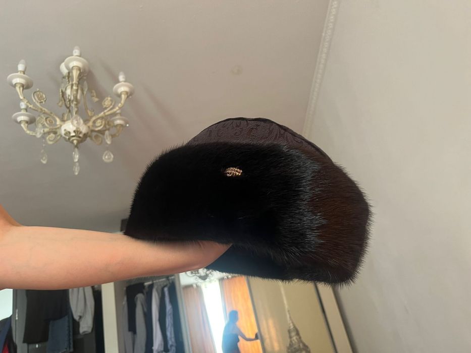 Норковая пилотка  новая