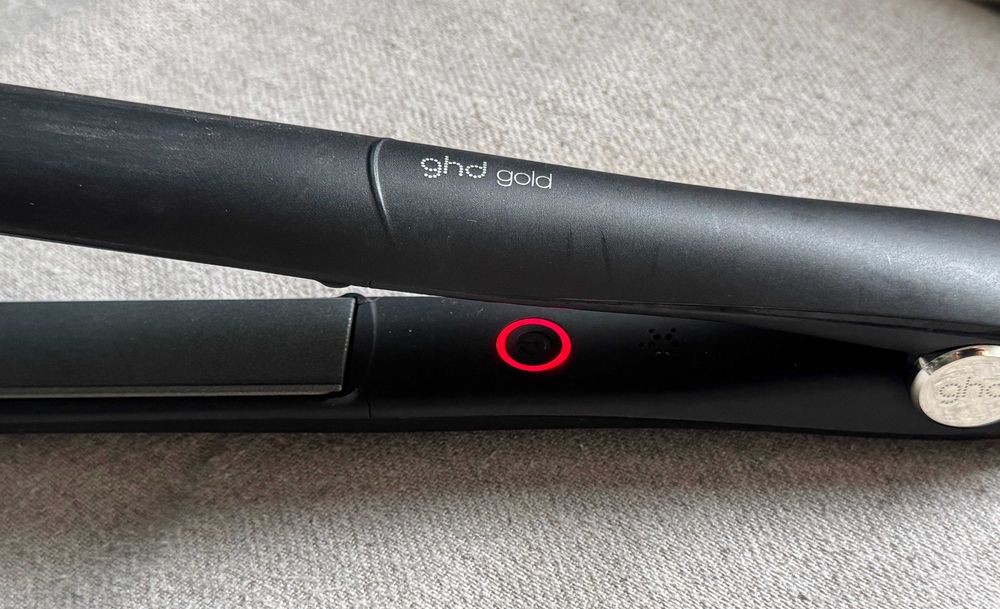 Placă Păr GHD Gold Styler S7N261 Defectă Pentru Piese Sau Reparație