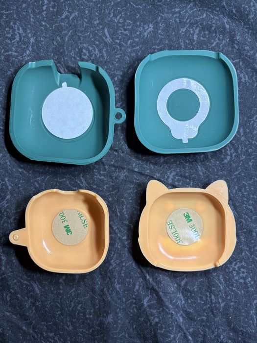 Чехлы для наушников