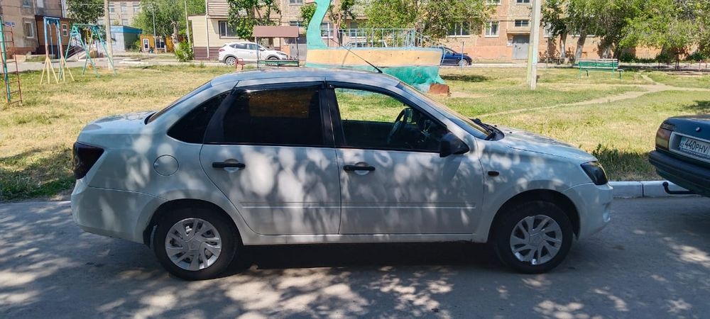 Продам Гранту 2014 года