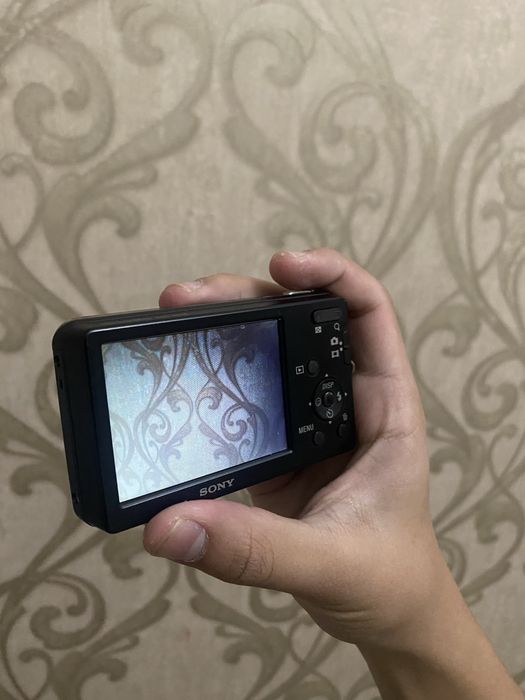 Фотоапарат sony Cyber shot