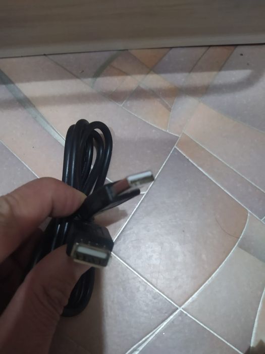 Кабель и зарядка продам