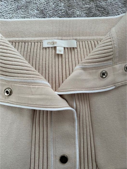 Fustă mini, Maje. S