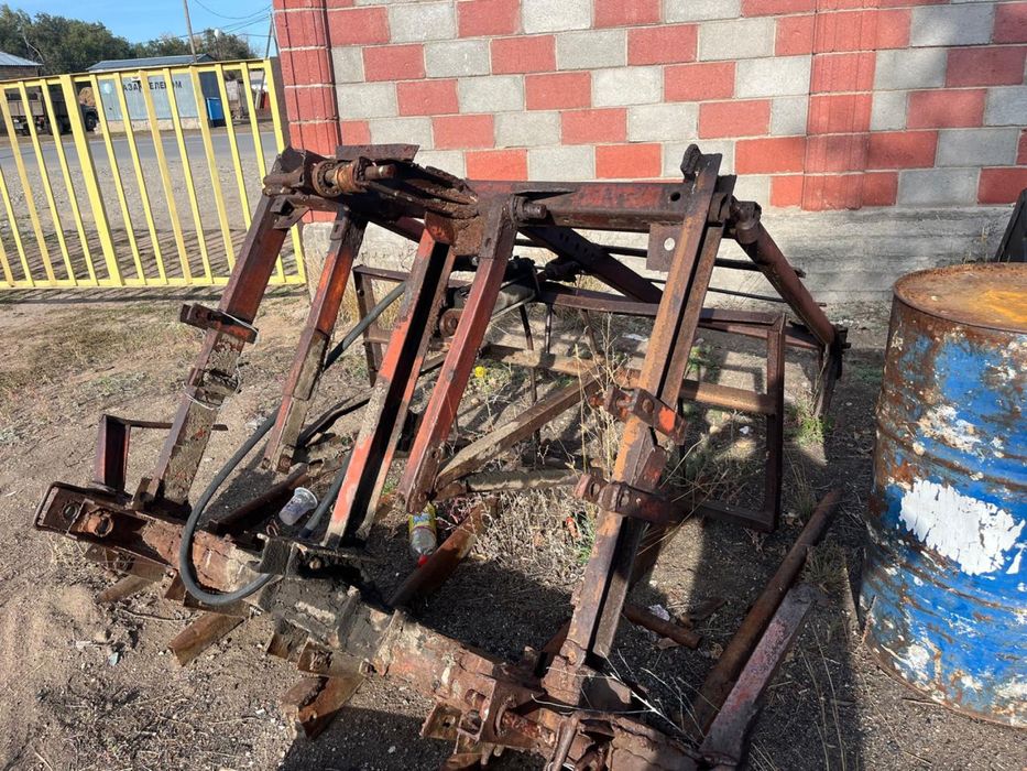 Трактор МТЗ 80 с установкой