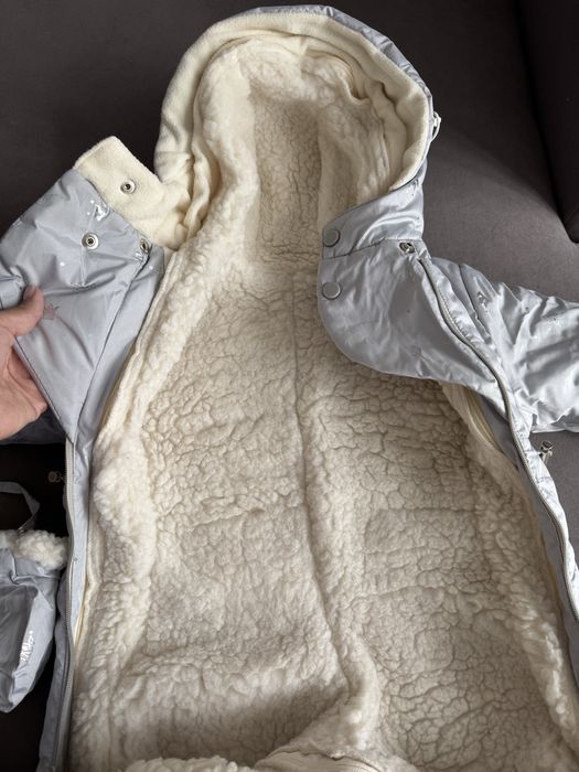 Продам детский зимний комбинизон трансформер!