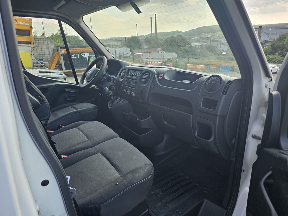 Ambulanta Renault Master 2019 cu certificat UTAC