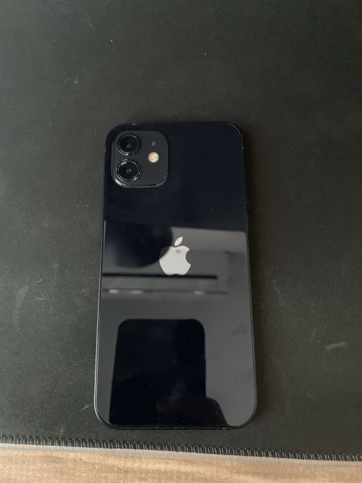 Apple iPhone 12 | 128 GB | Black | locked - Orange