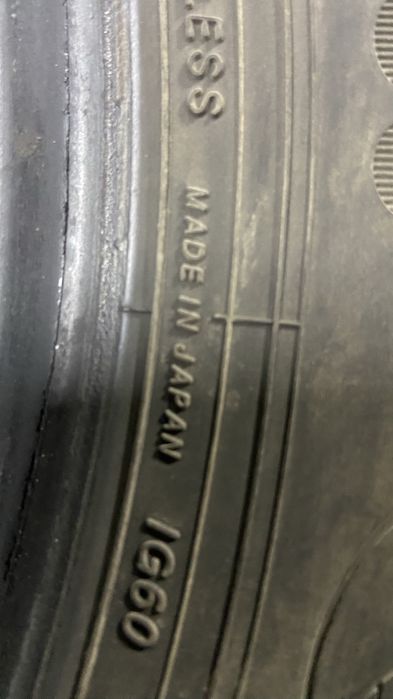 Шины 215/55/17 yokohama