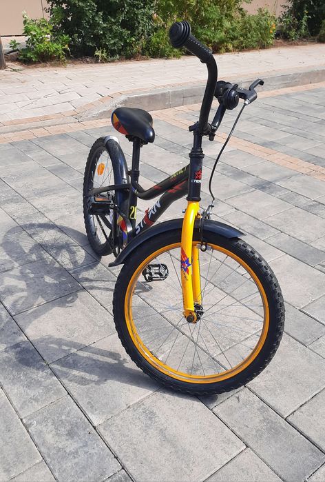 Детский велосипед на 6-8 лет