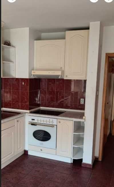 Кухненски шкафове.