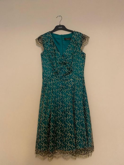 Rochii noi de vânzare