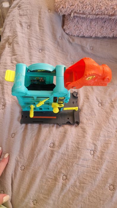 Писта Hot Wheels