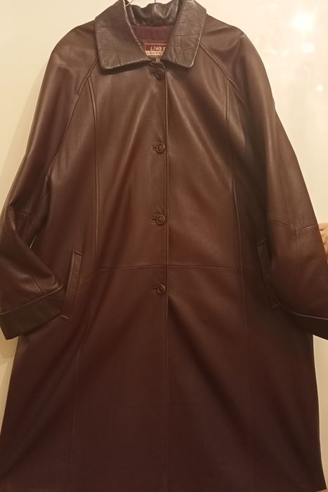 Продается кожаный плащ