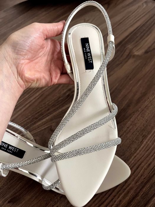 Сандали Nine West