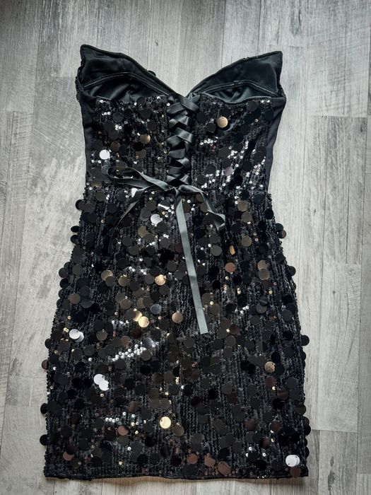 Нова къса черна рокля с корсет