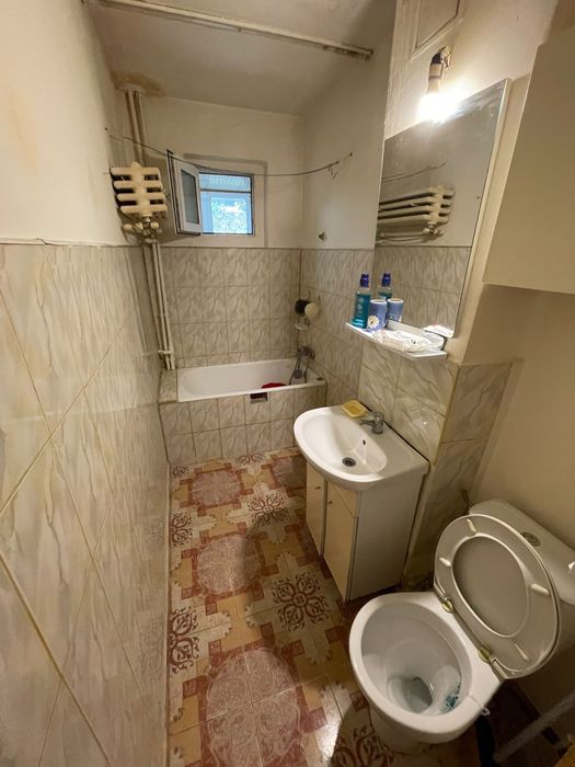 Inchirie apartament 2 camere scoala 8!