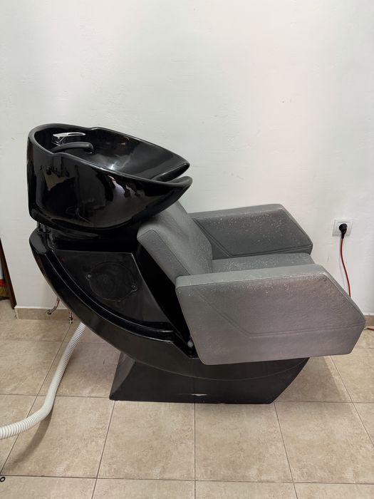 Измивна колона за фризьорски салон