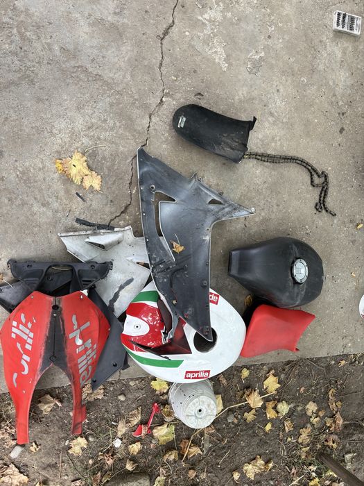 Vand piese aprilia rs125