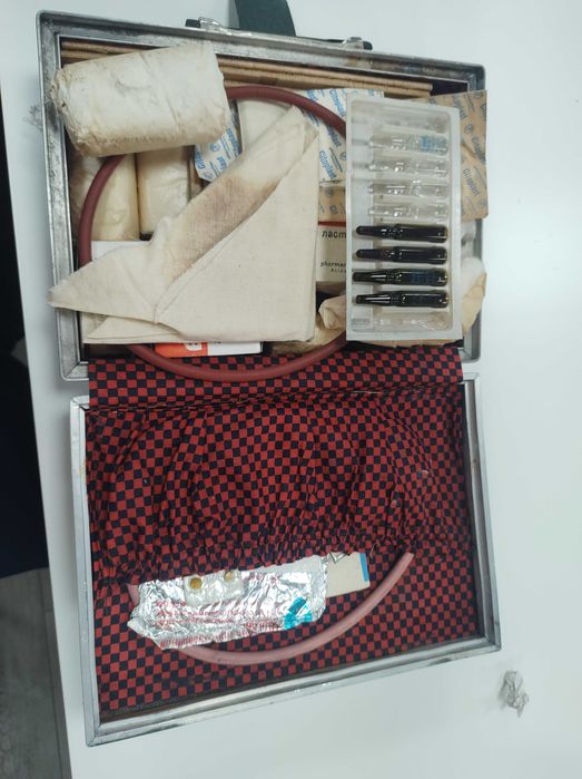 Автентична Авто Аптечка  За ВАЗ, Москвич, Волга