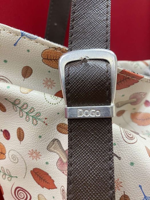 Чанта DOGO Original Design – модел Look at Squirrel