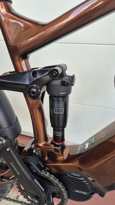 Bicicleta electrica Stoke full suspension