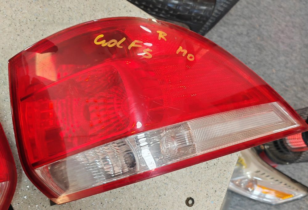 Stop tripla dreapta stanga VW Golf 5 combi break european