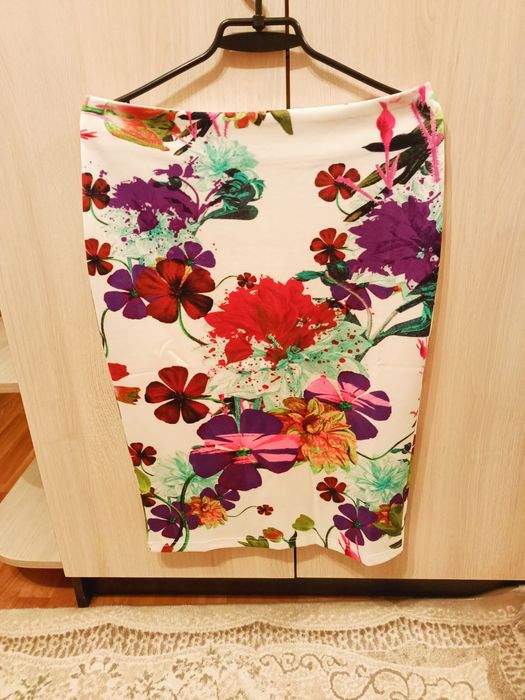 Продам юбки новые