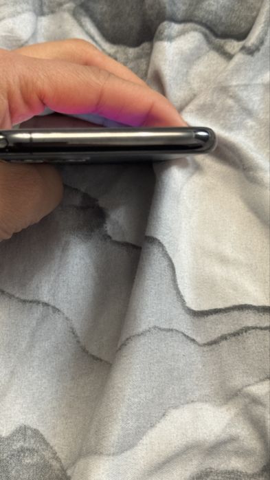 VÂND iPhone 11 pro 64GB