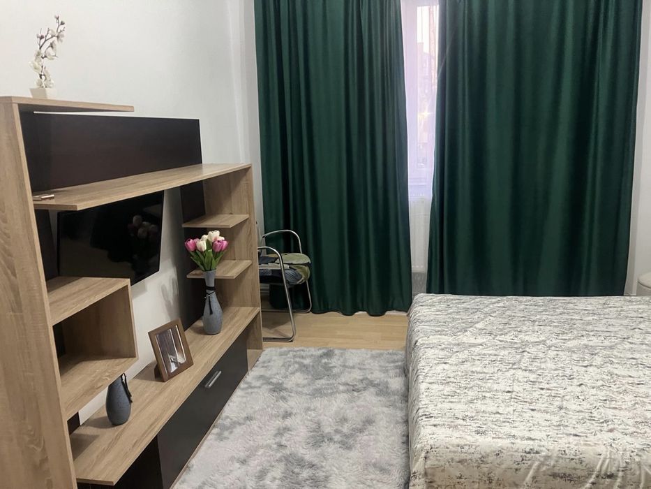 Se inchiriaza apartament in zona Comuna din Paris