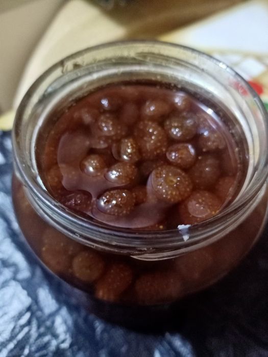 Лесная ягода и другая