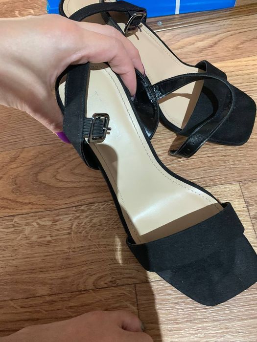 Продам туфли 36рр