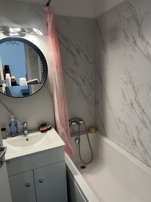 Inchiriez apartament 2 camere