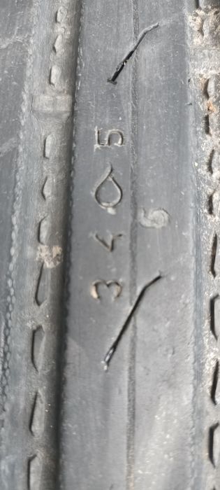 Гуми за SUV - 2 бр.