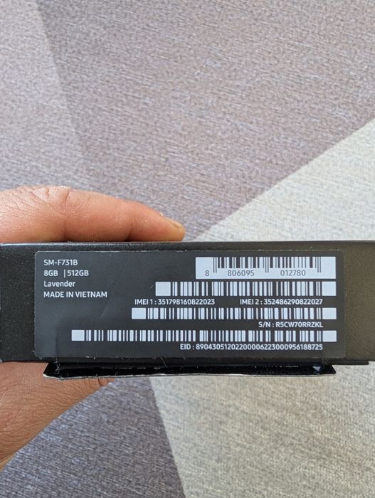 Samsung Galaxy Z Flip 5 5G- 512 GB