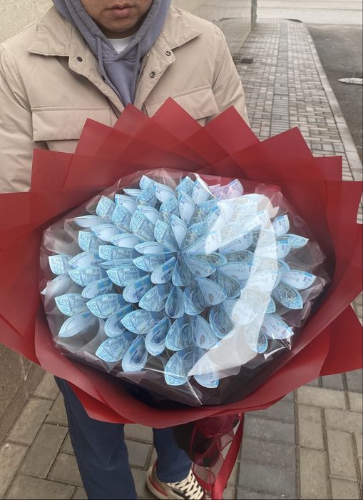 Подарочный Букет из денег