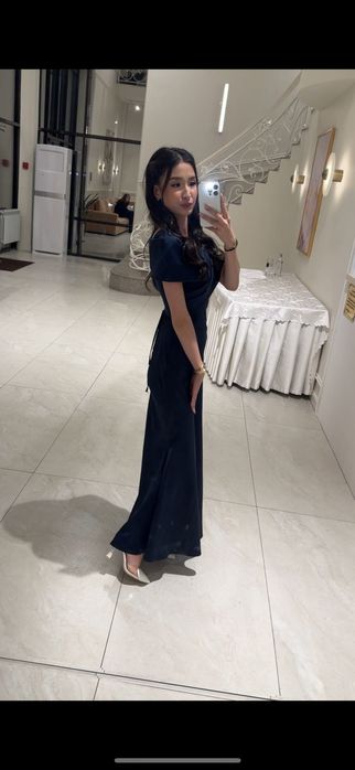 Новое темно синие платье