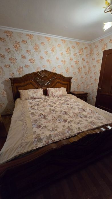 Кровать двухспальная