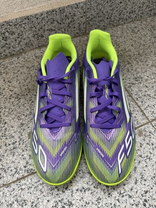 Ghete de fotbal Adidas f50