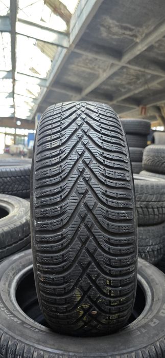 Гуми 4бр 185/60/15 - 1бр  - 27 евро