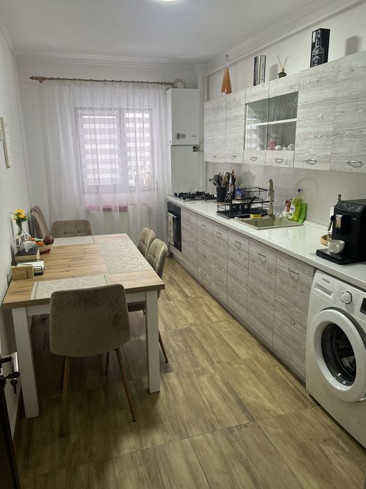 Apartament 2 camere, decomandat, Lunca Cetatuii