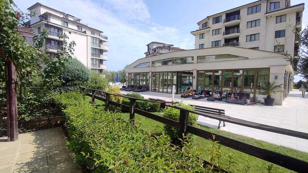 Продава се Двустаен апартамент в с. Шкорпиловци, Област Варна - 115 кв.м за 921 €/кв.м - Снимка #22