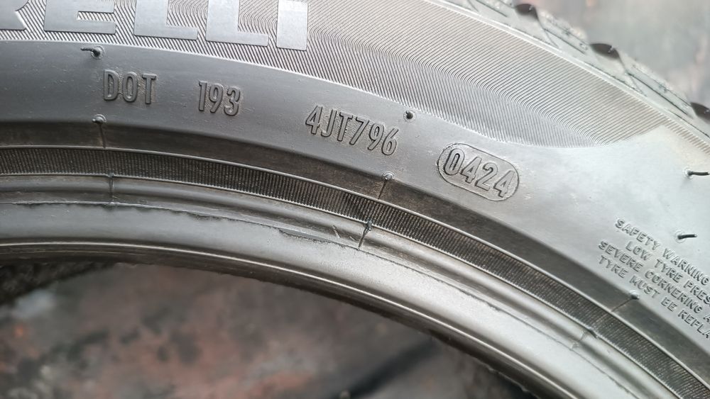 245/45/18 Pirelli Дот 0424