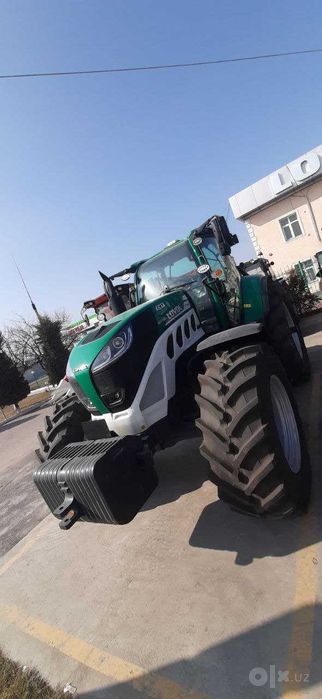 Traktor Lovol P2404 - Lizing