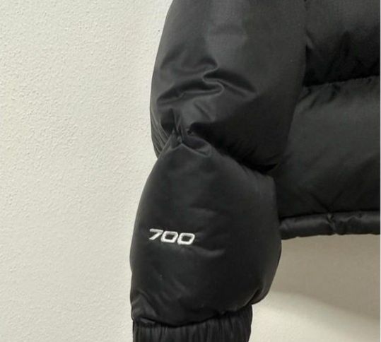 The North Face geaca 1996 nuptse 700 neagra, M