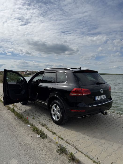 VW Touareg 3.0 TDI V6 4x4 pneumatic dotari ful