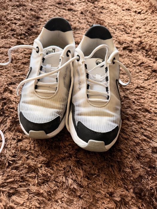 Nike маратонки 38 размер